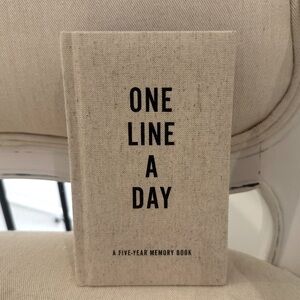One Line a Day Memory Book Journal NWT